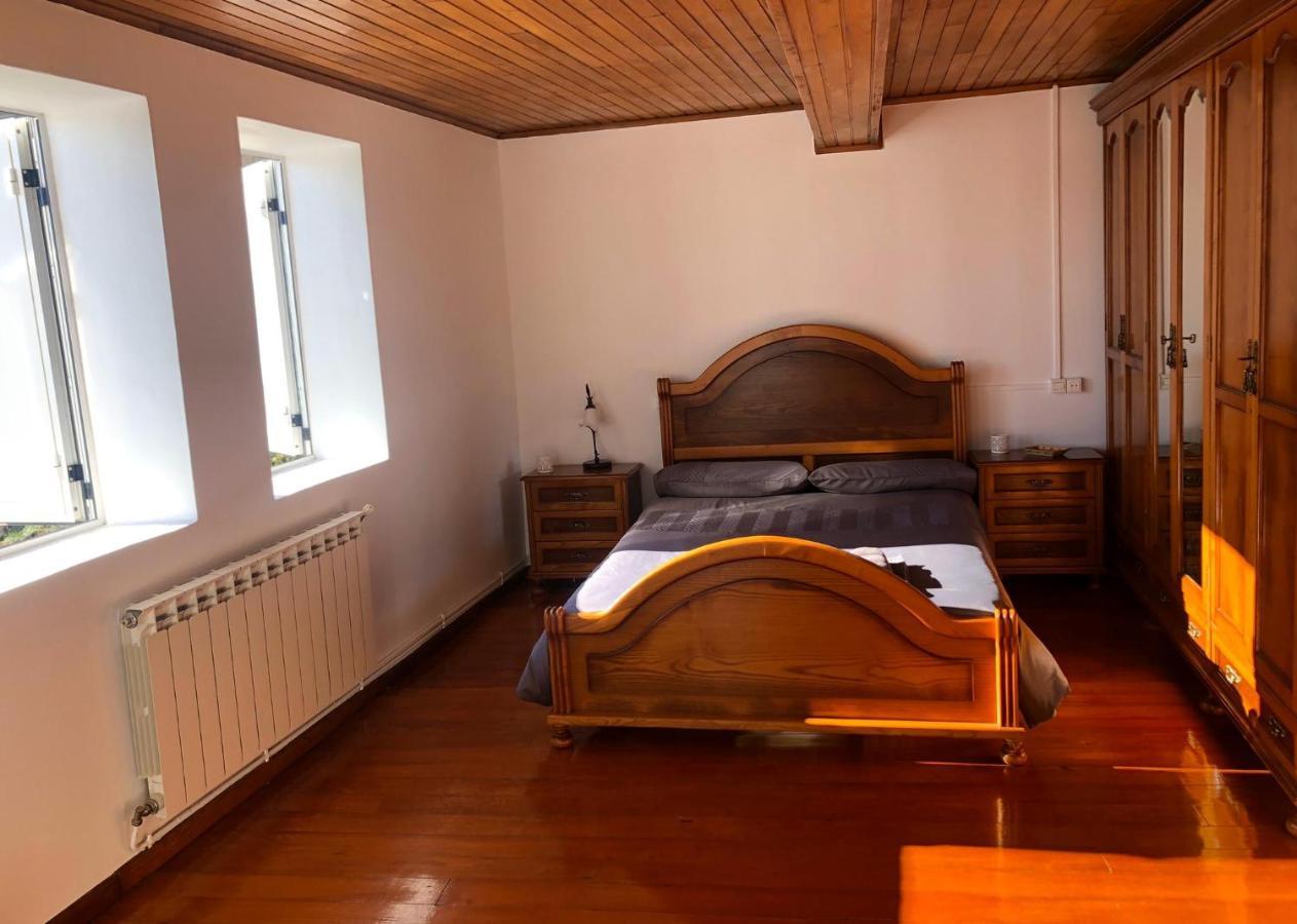 A Casa Do Chico Apartment Ourense Bagian luar foto